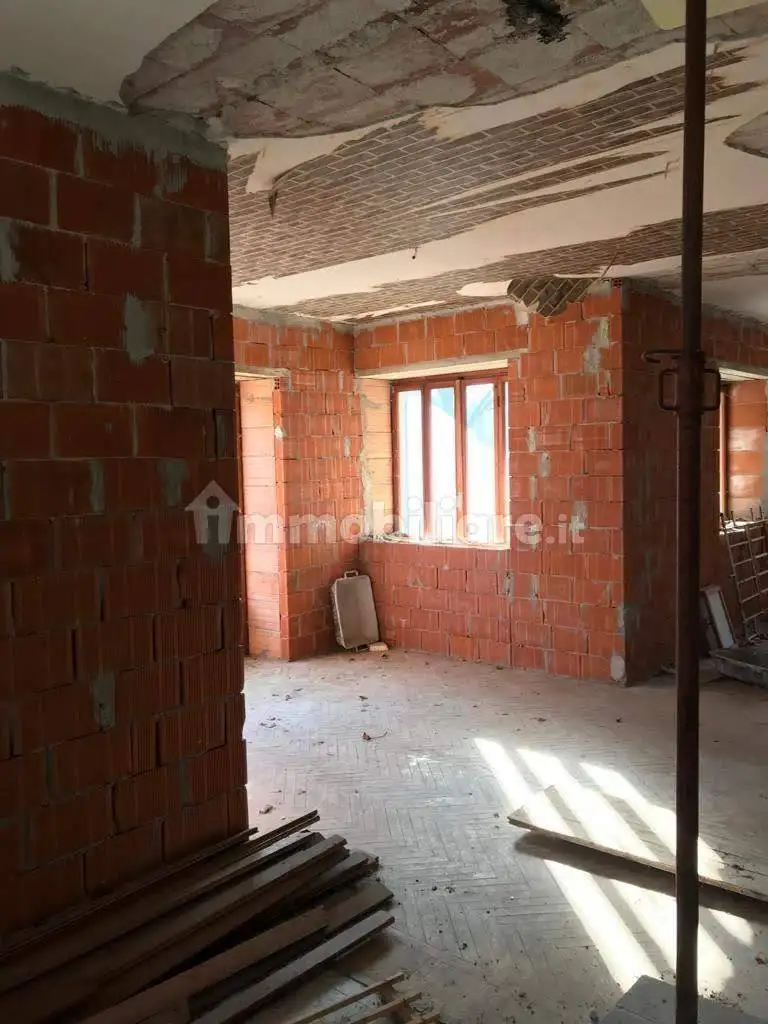 Villa bifamiliare via Breno, Breno, Chialamberto - foto 5