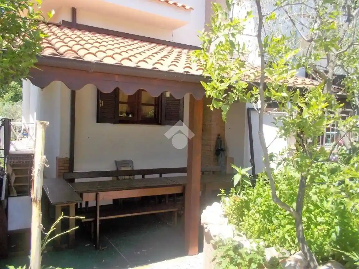 Villa unifamiliare via Domenico Martire 3, Castrolibero - foto 3