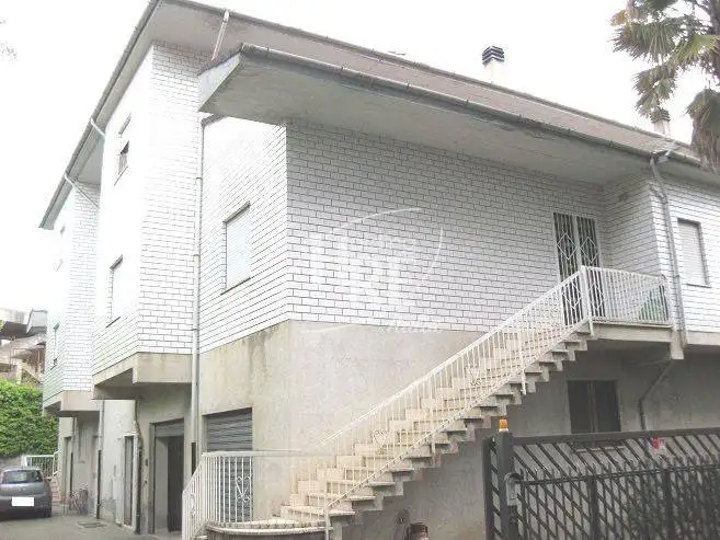 Appartamento in vendita a Carolei