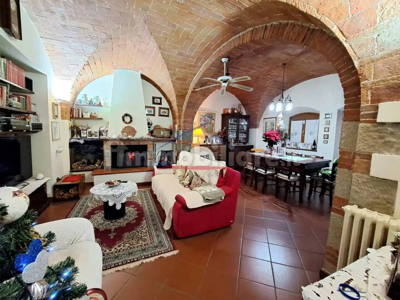 Rustico - Casale in vendita a Arezzo