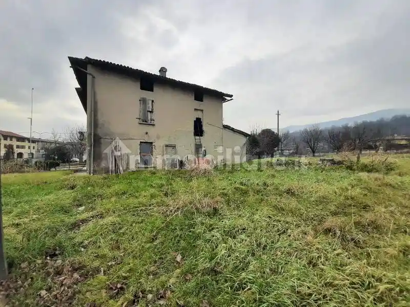 Rustico - Casale in vendita a Gavardo