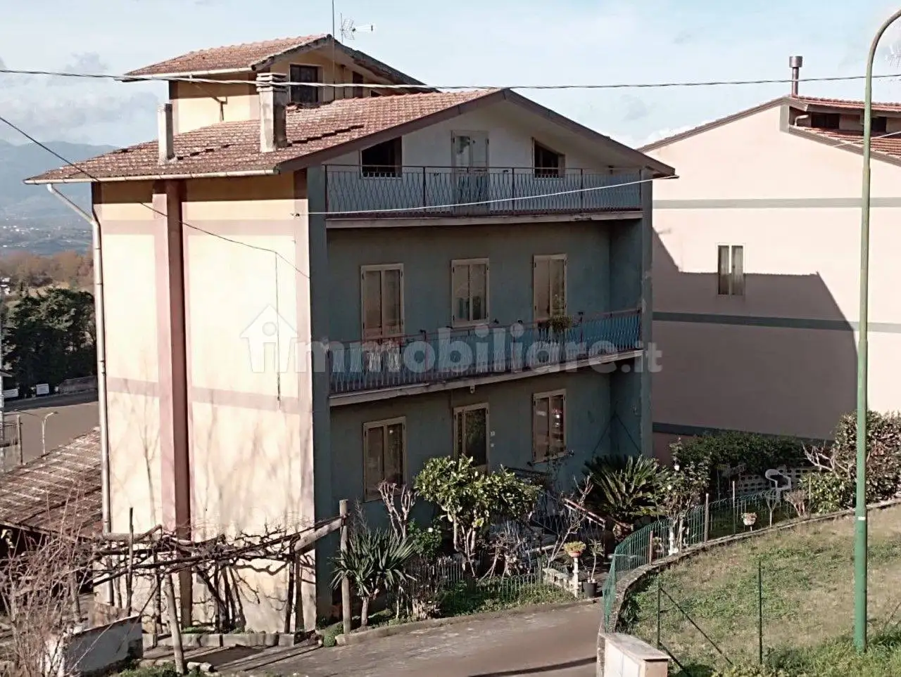 Casa indipendente in vendita a Sant'Angelo a Cupolo