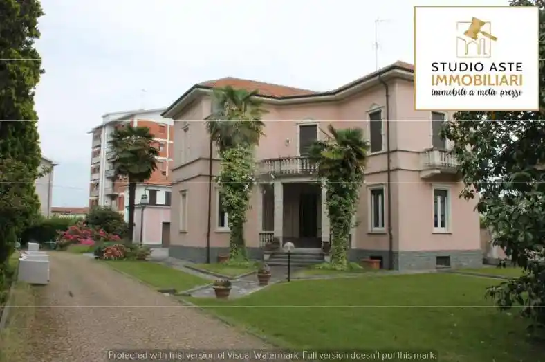 Villa in vendita a Gallarate