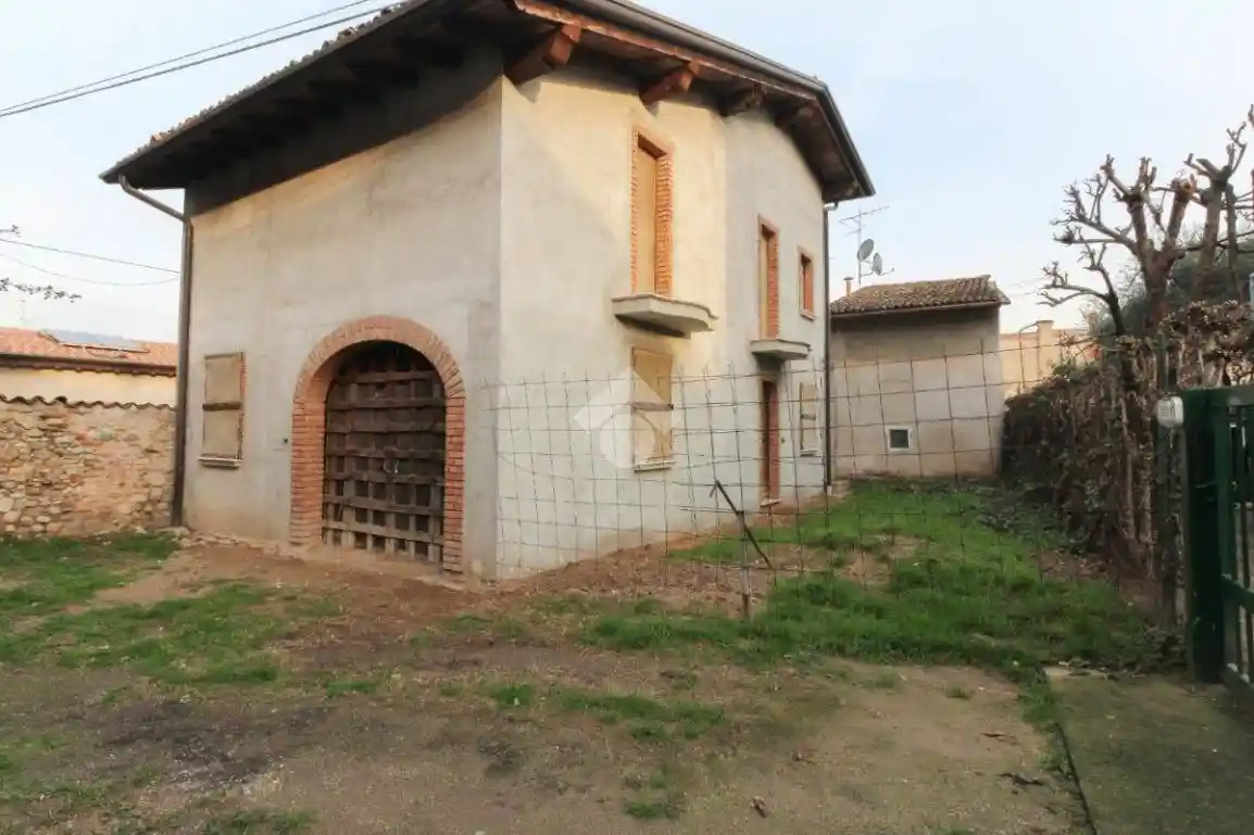 Casa indipendente in vendita a Calcinato