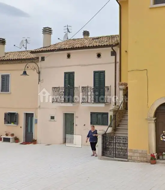 Casa indipendente in vendita a Ripabottoni