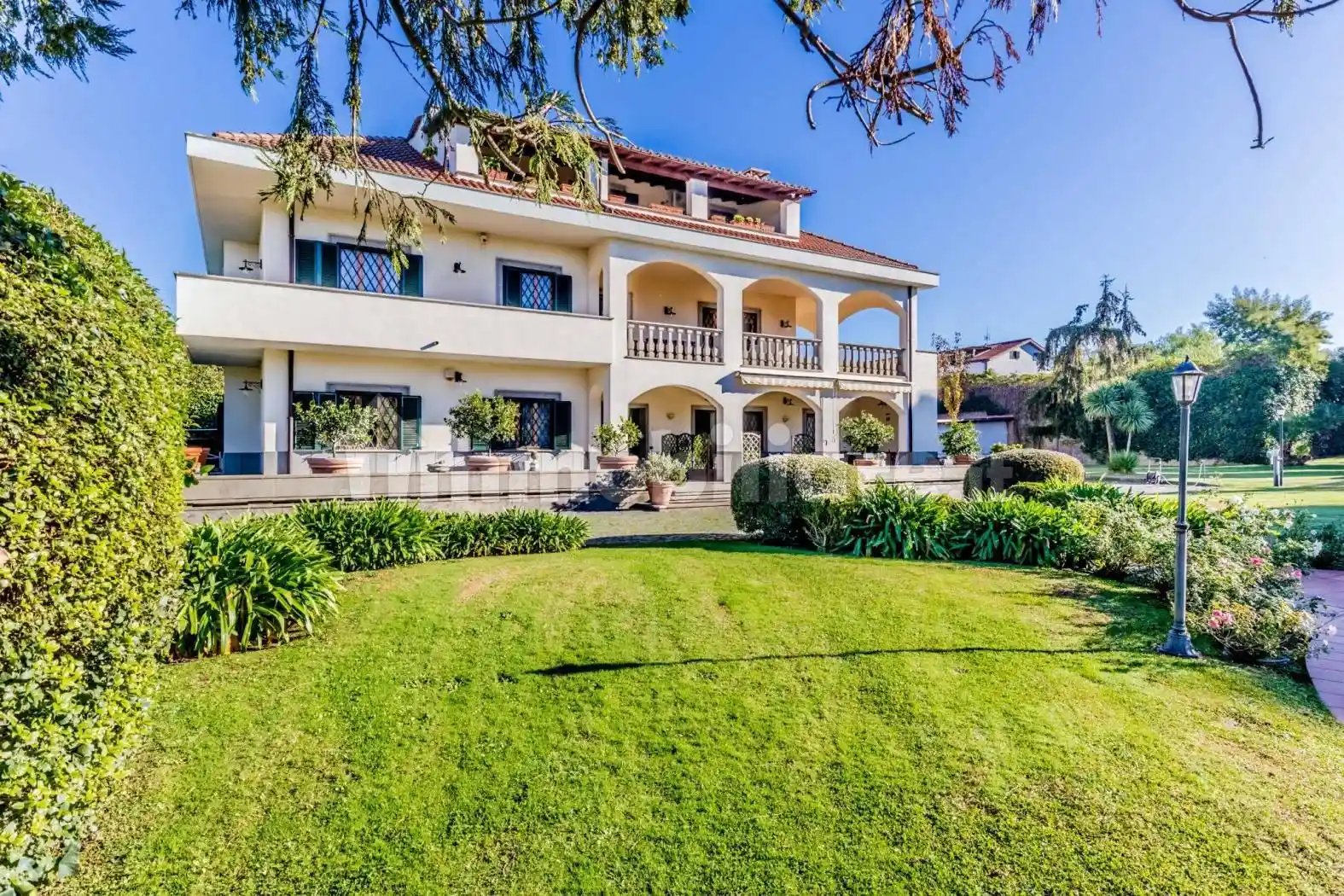 Villa in vendita a Albano Laziale