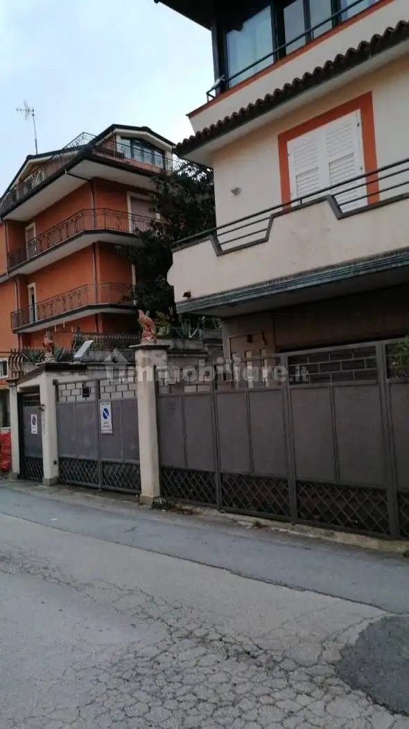 Villa in vendita a Solofra