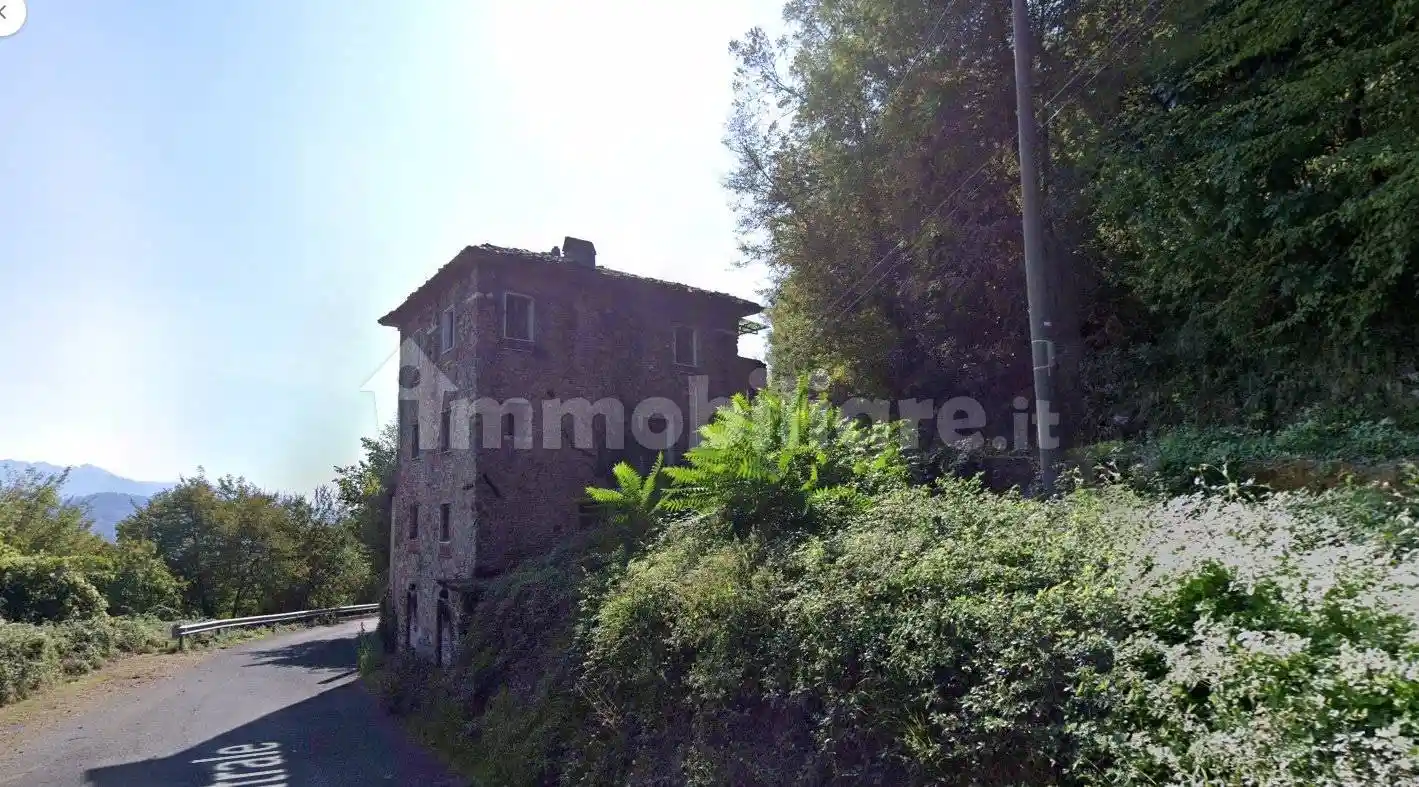 Casa indipendente in vendita a Carrara