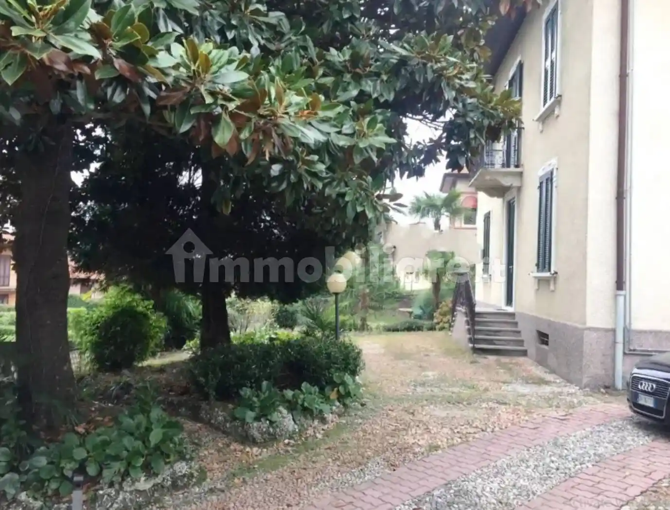 Appartamento in vendita a Gemonio