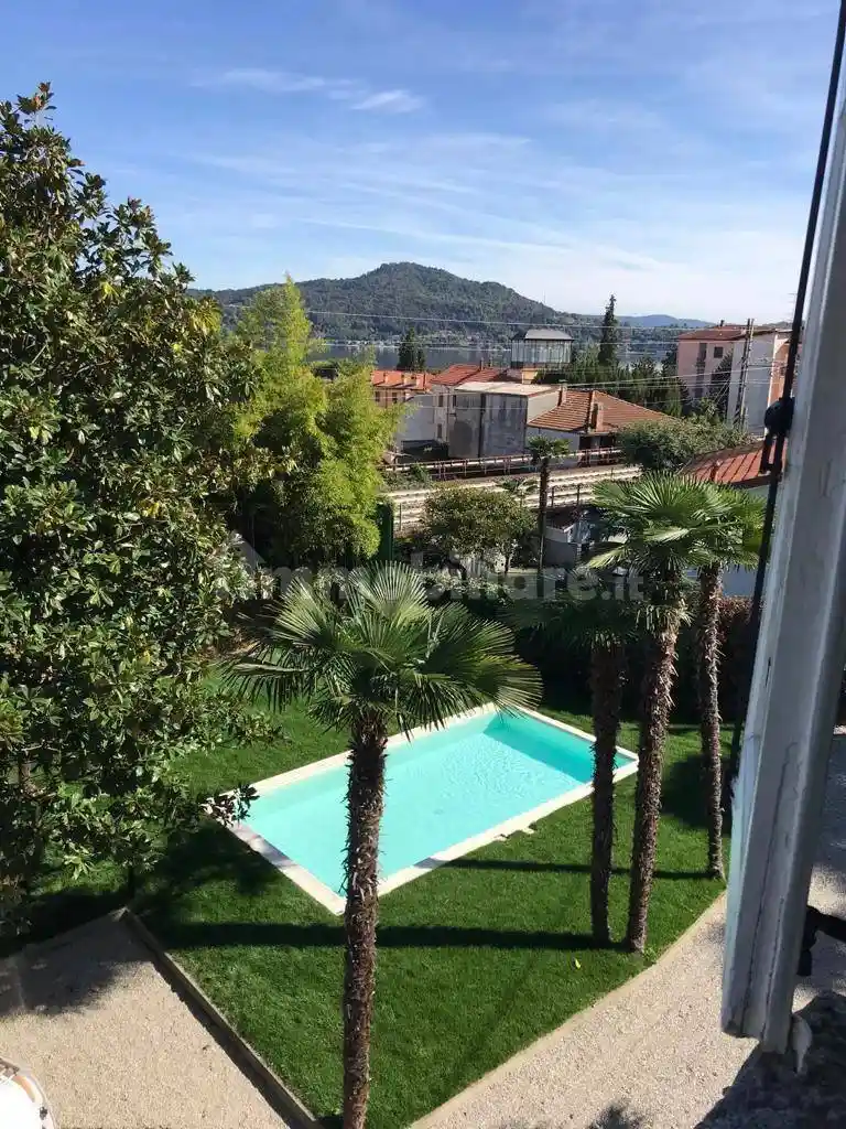 Appartamento in vendita a Meina