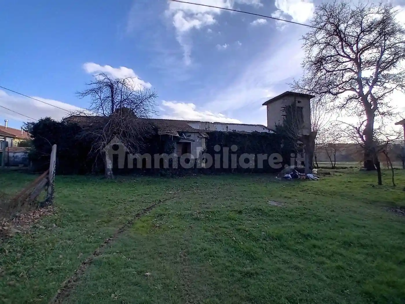 Rustico - Casale in vendita a Gualdo Cattaneo