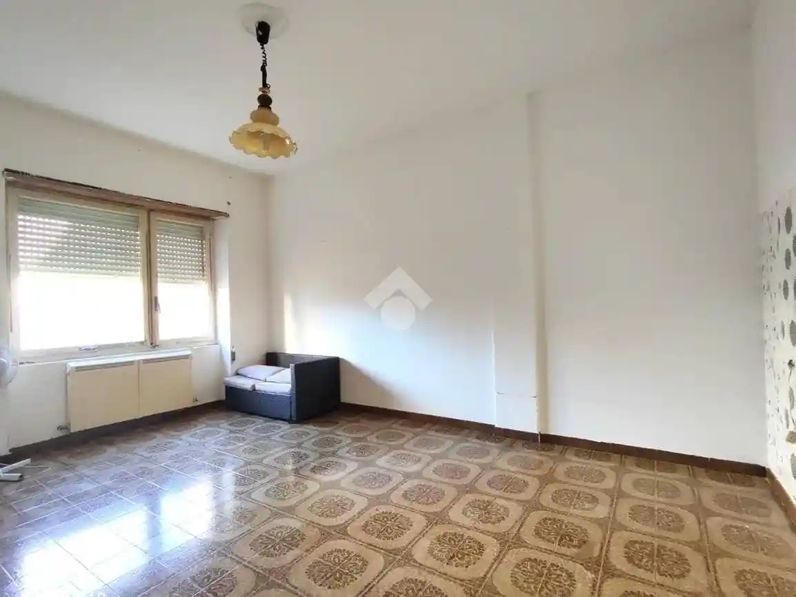 Trilocale Vico Ii Della Mirandola 6, Centro, San Salvo - foto 2