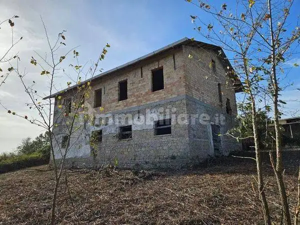 Rustico - Casale in vendita a Nazzano