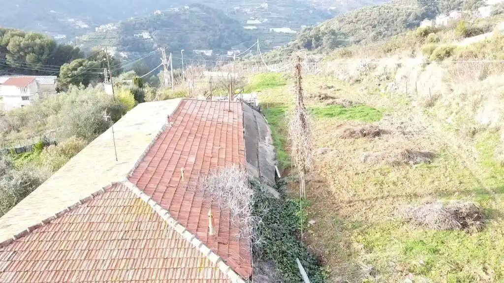 Casa indipendente in vendita a Ventimiglia
