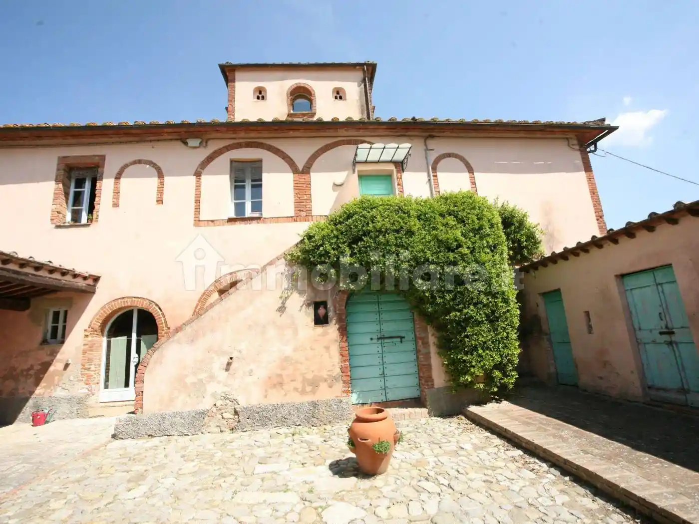 Villa in vendita a Castelnuovo Berardenga