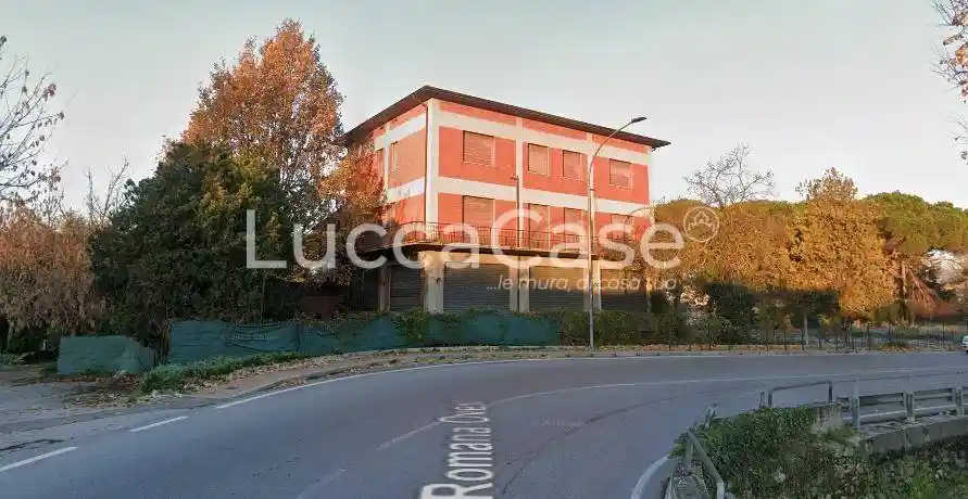 Palazzo - Edificio in vendita a Porcari