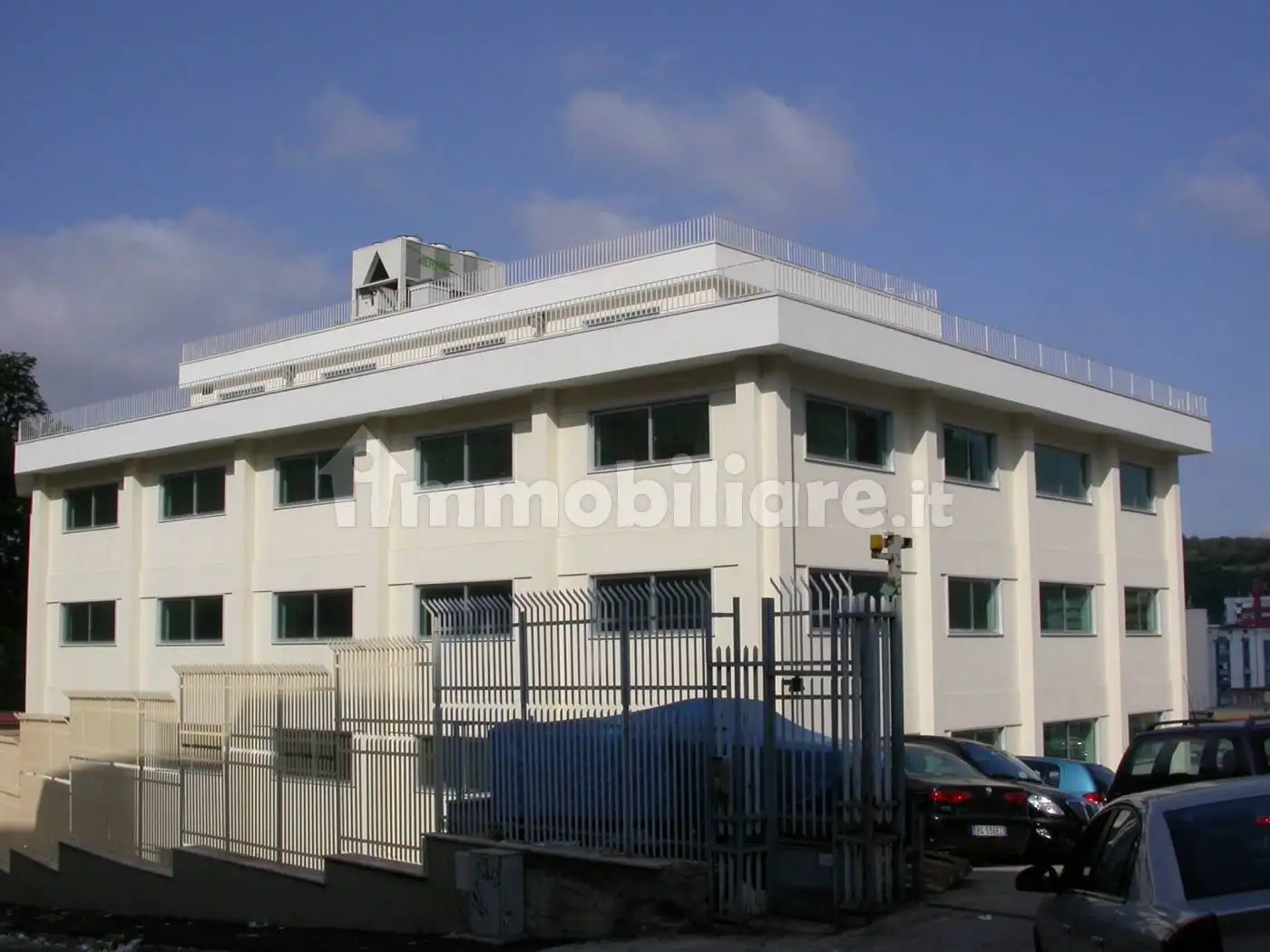 Palazzo - Edificio in vendita a Napoli