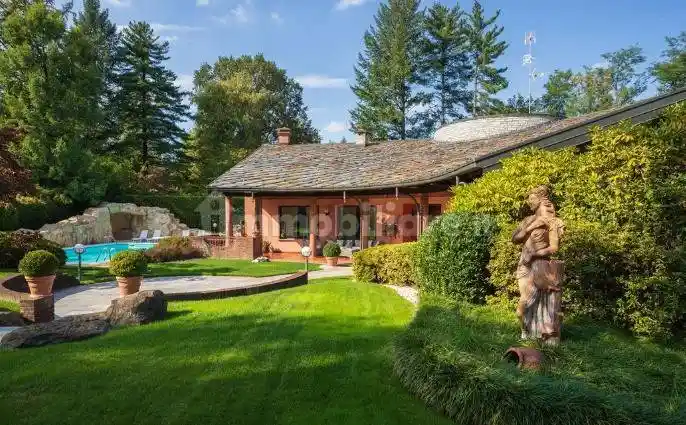 Villa in vendita a Guanzate