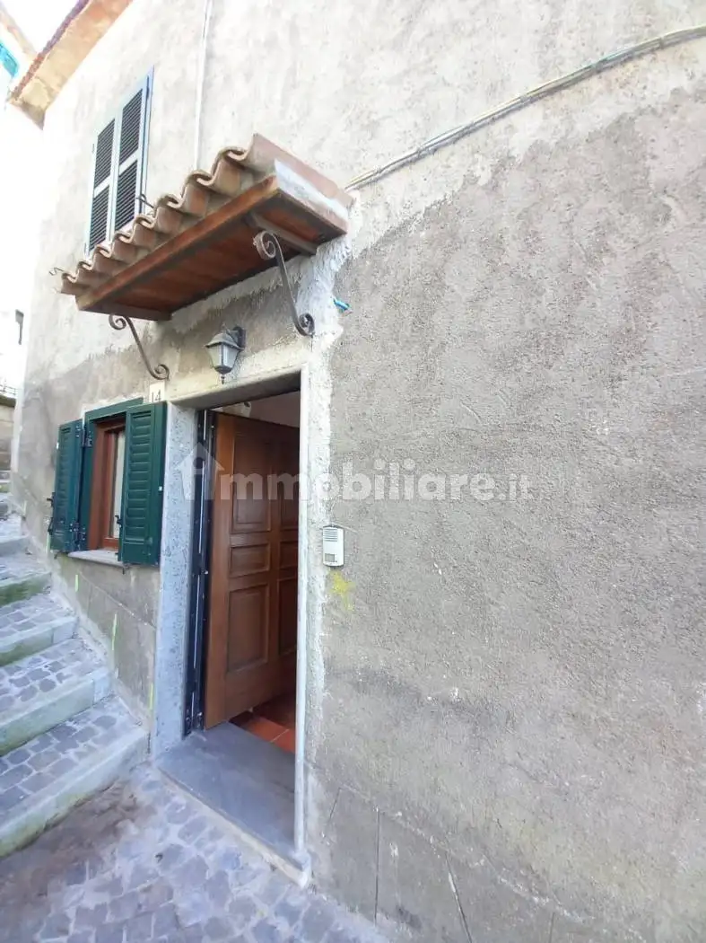 Trilocale via delle Coste 14, Capodimonte - foto 3