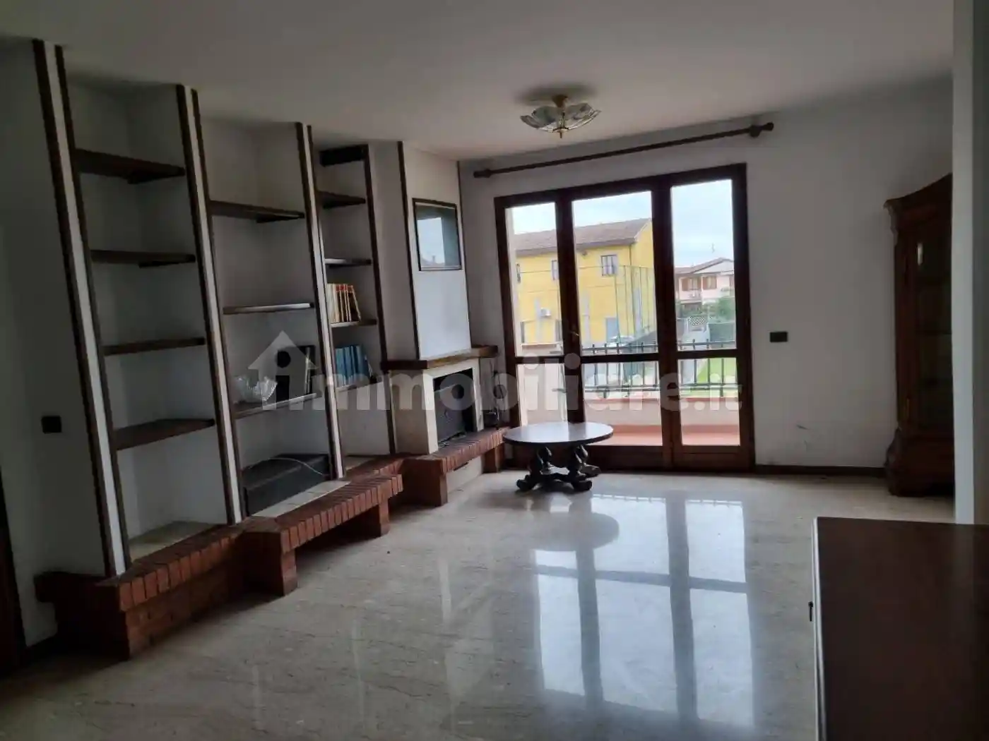 Appartamento in vendita a Massa