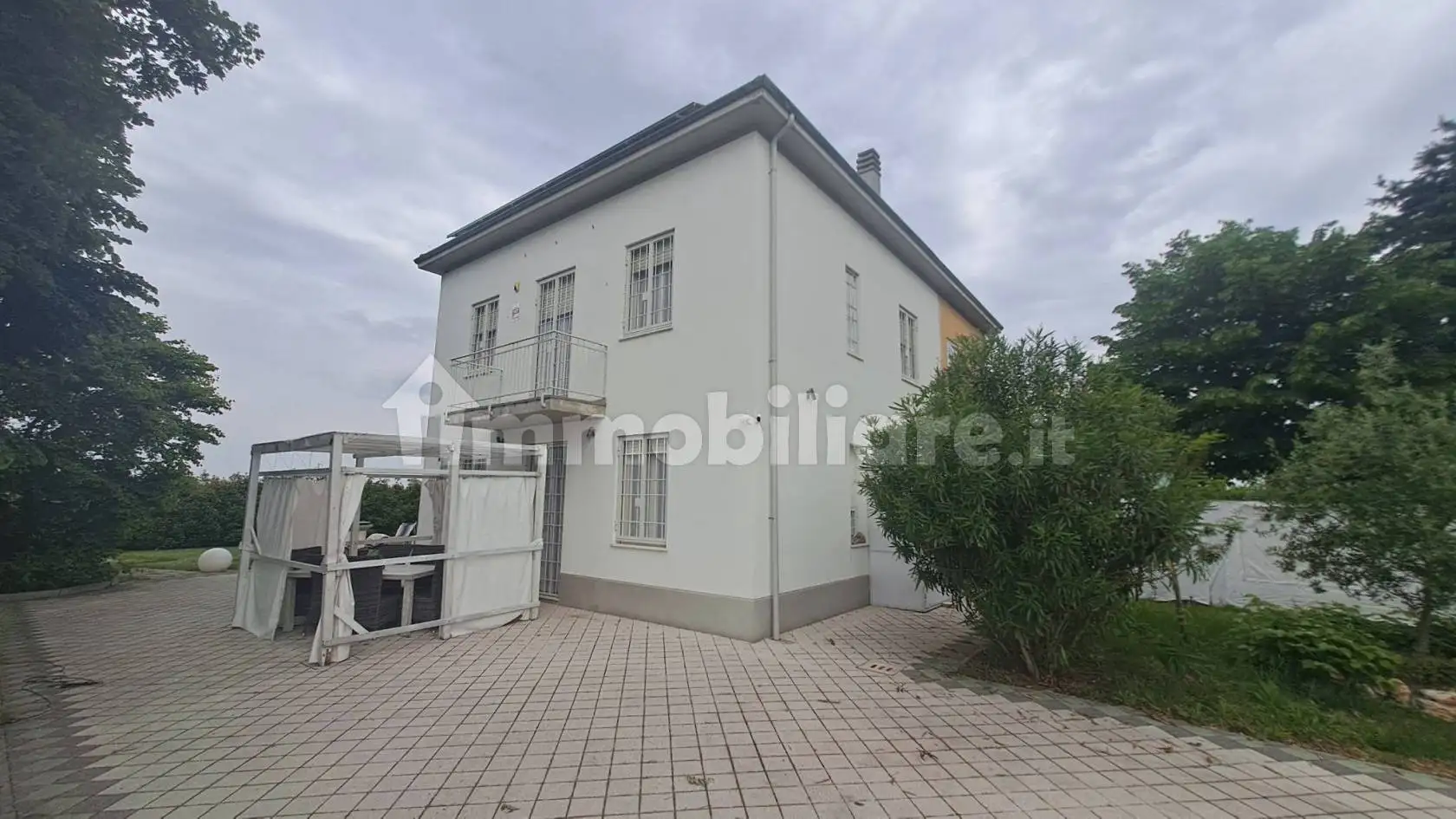 Villa in vendita a Granarolo dell'Emilia