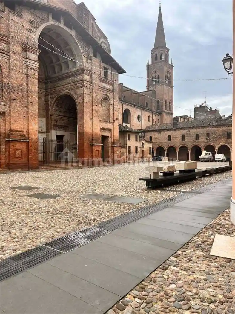 Appartamento in affitto a Mantova