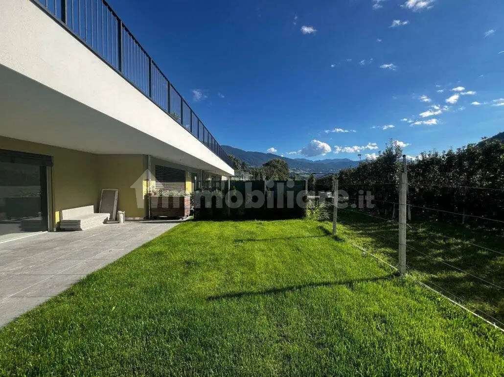 Appartamento in vendita a Varna