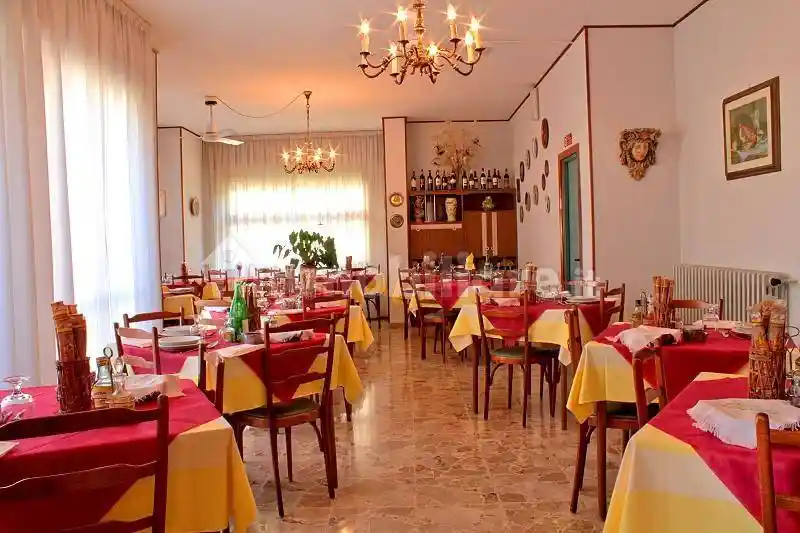 Palazzo - Edificio in vendita a Chianciano Terme