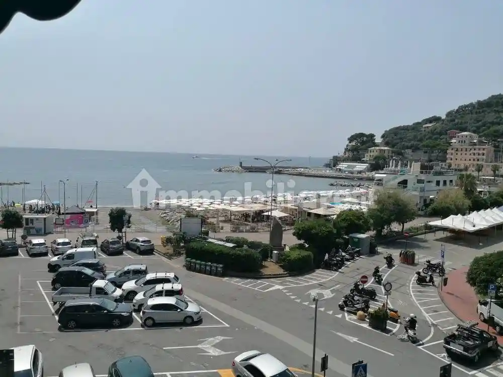 Appartamento in vendita a Recco