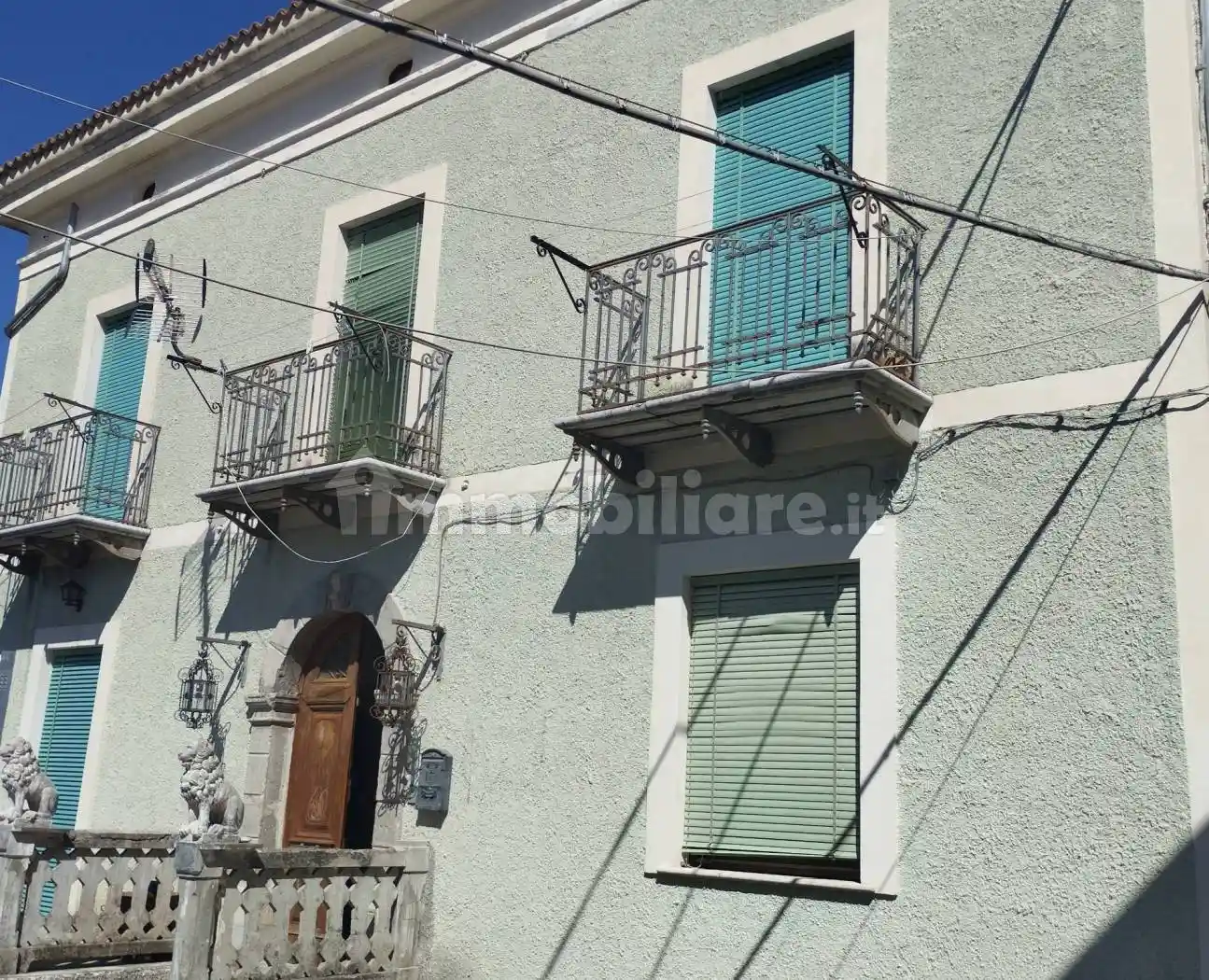 Palazzo - Edificio in vendita a Rivello