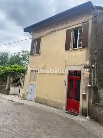 Villa in vendita a Varese