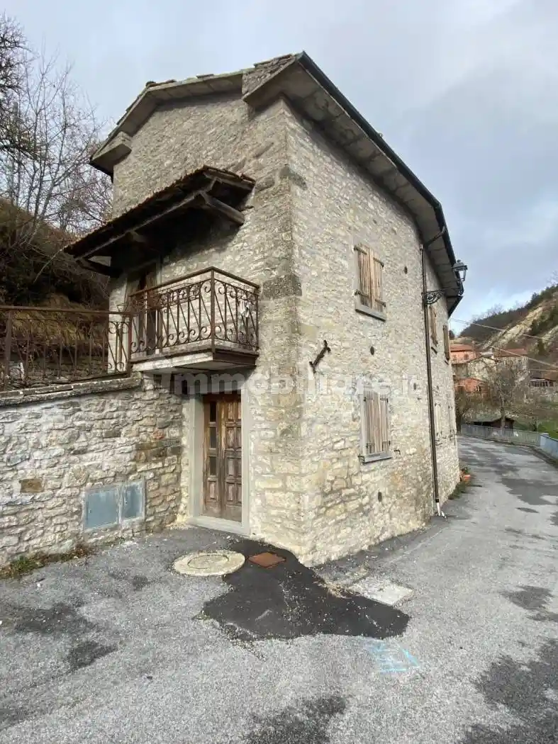 Villa a schiera Località Senatello 35, Casteldelci - foto 3