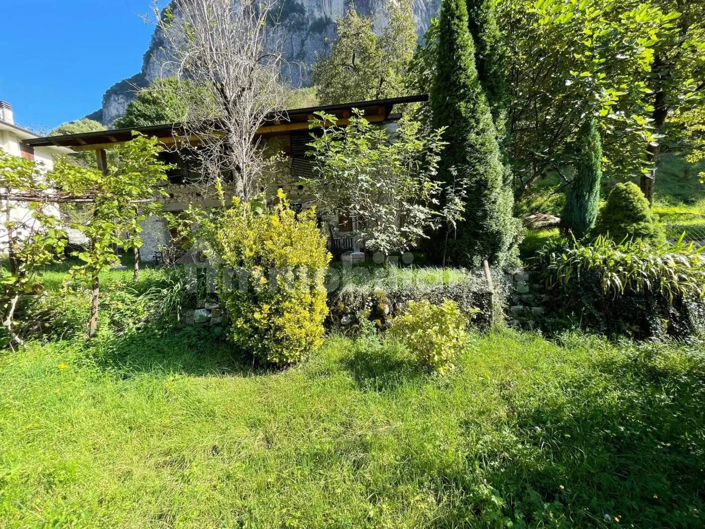 Villa bifamiliare via Vittorio Veneto 47, Cismon Del Grappa, Valbrenta - foto 5