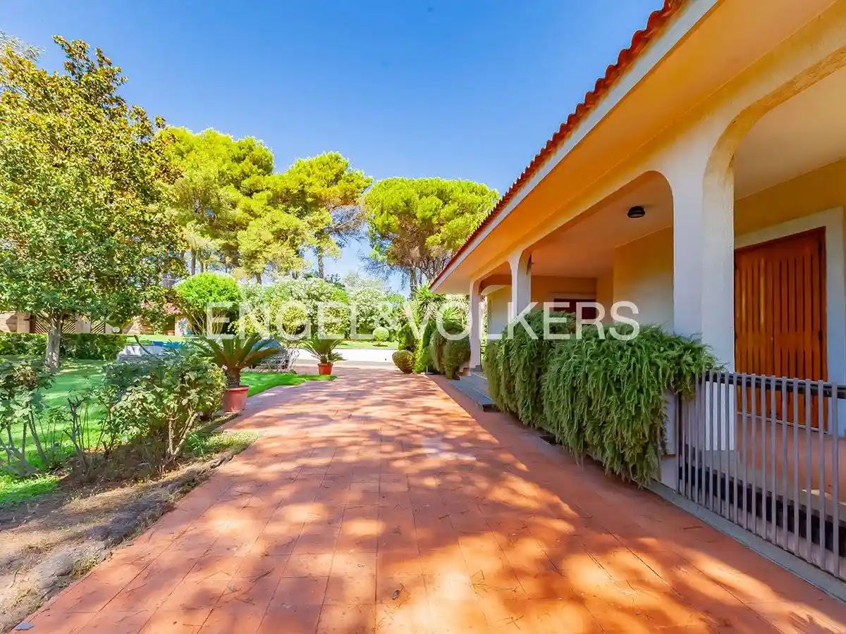 Villa unifamiliare via Clara Francia Chauvet, Castel di Guido, Roma - foto 4