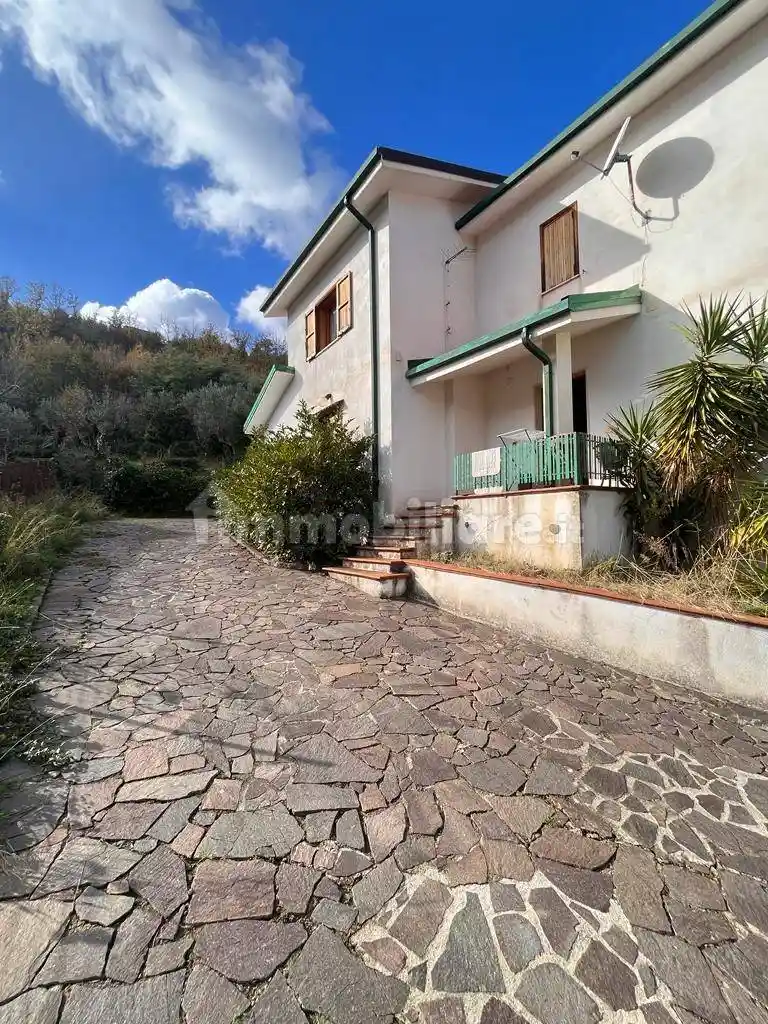 Villa unifamiliare via Puglia, Carolei - foto 2