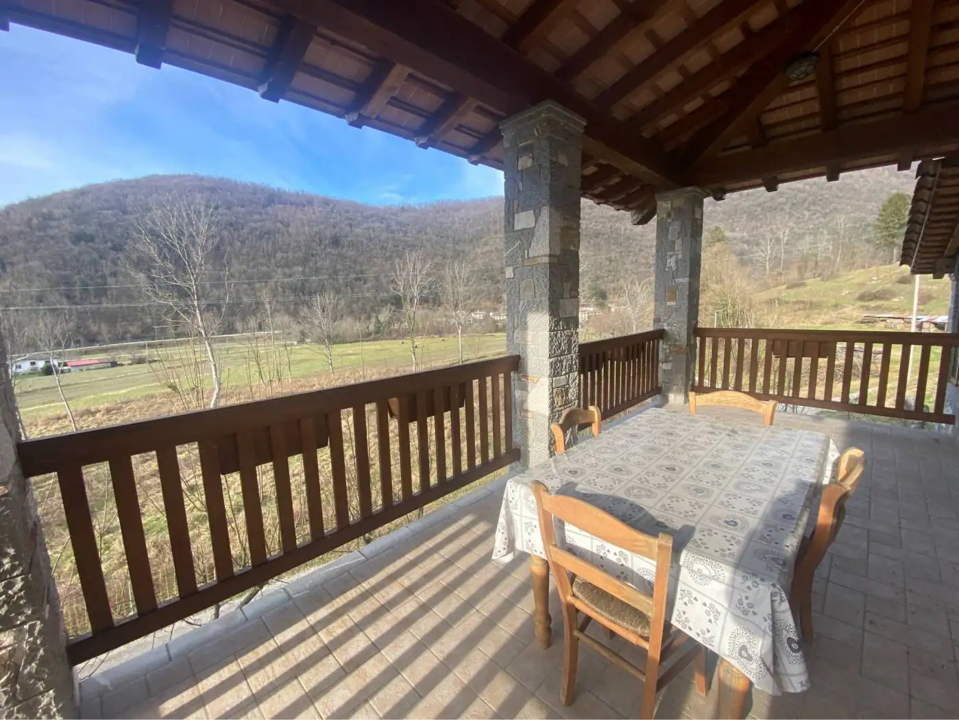 Villa in vendita a San Leonardo