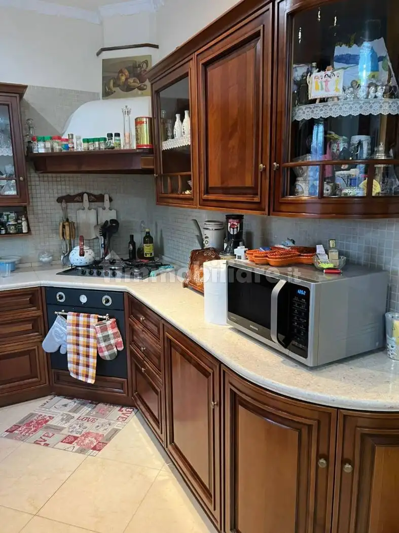 Appartamento in affitto a Napoli