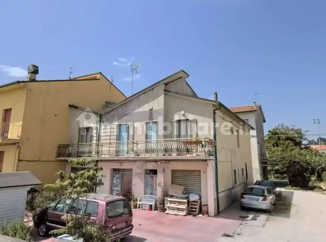 Casa indipendente in vendita a Civitanova Marche