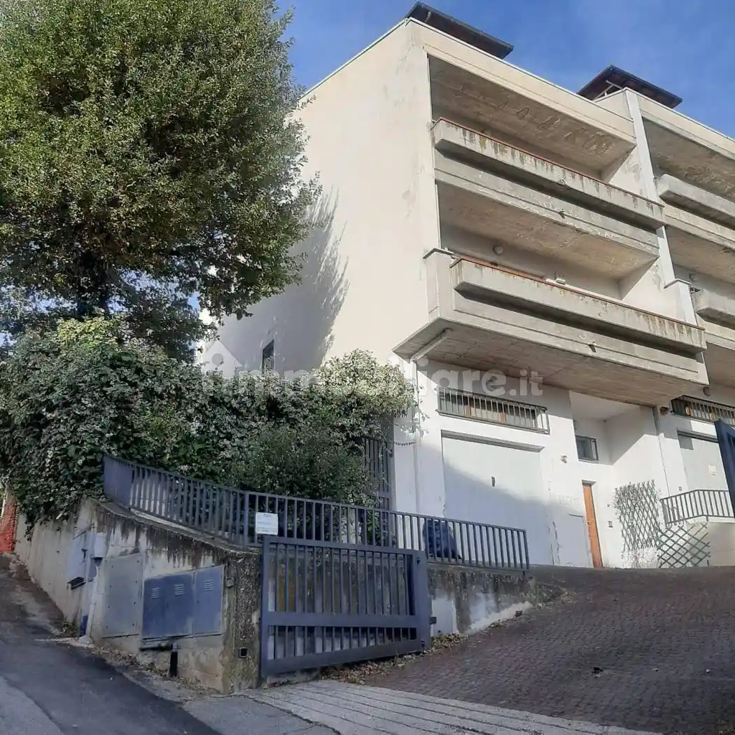 Villa a schiera via Andrea Bafile 47, Centro, Teramo - foto 2