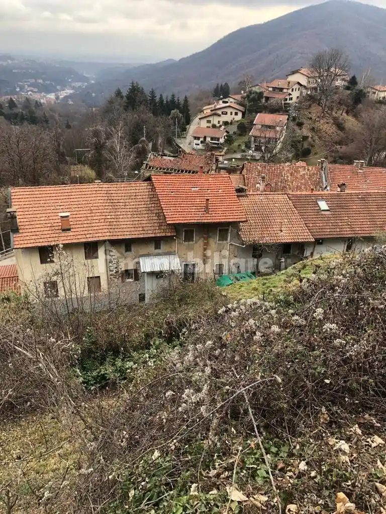 Villetta a schiera in vendita a Valdilana