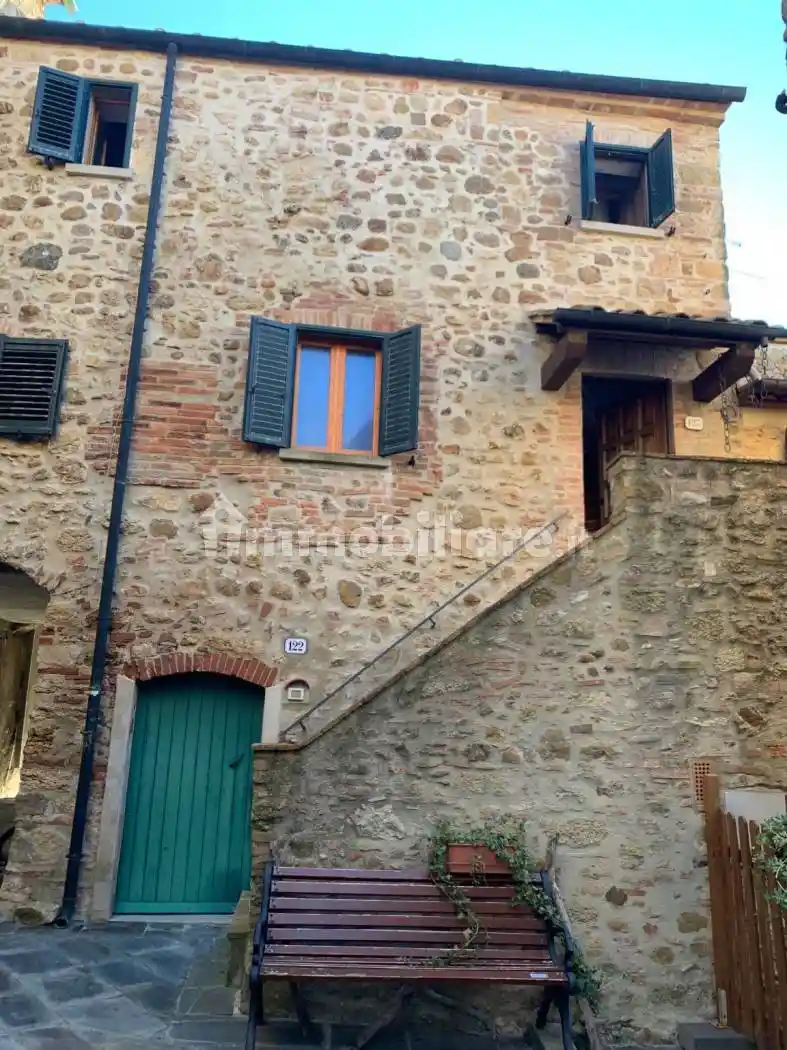 Appartamento in vendita a Pomarance