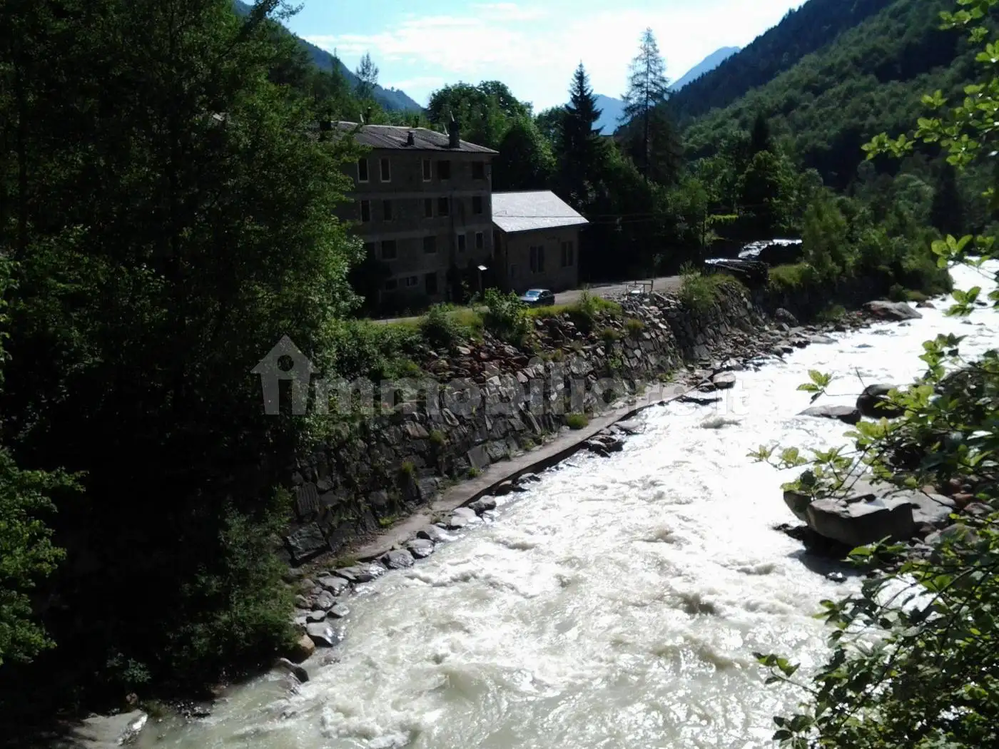 Appartamento in vendita a Ceppo Morelli