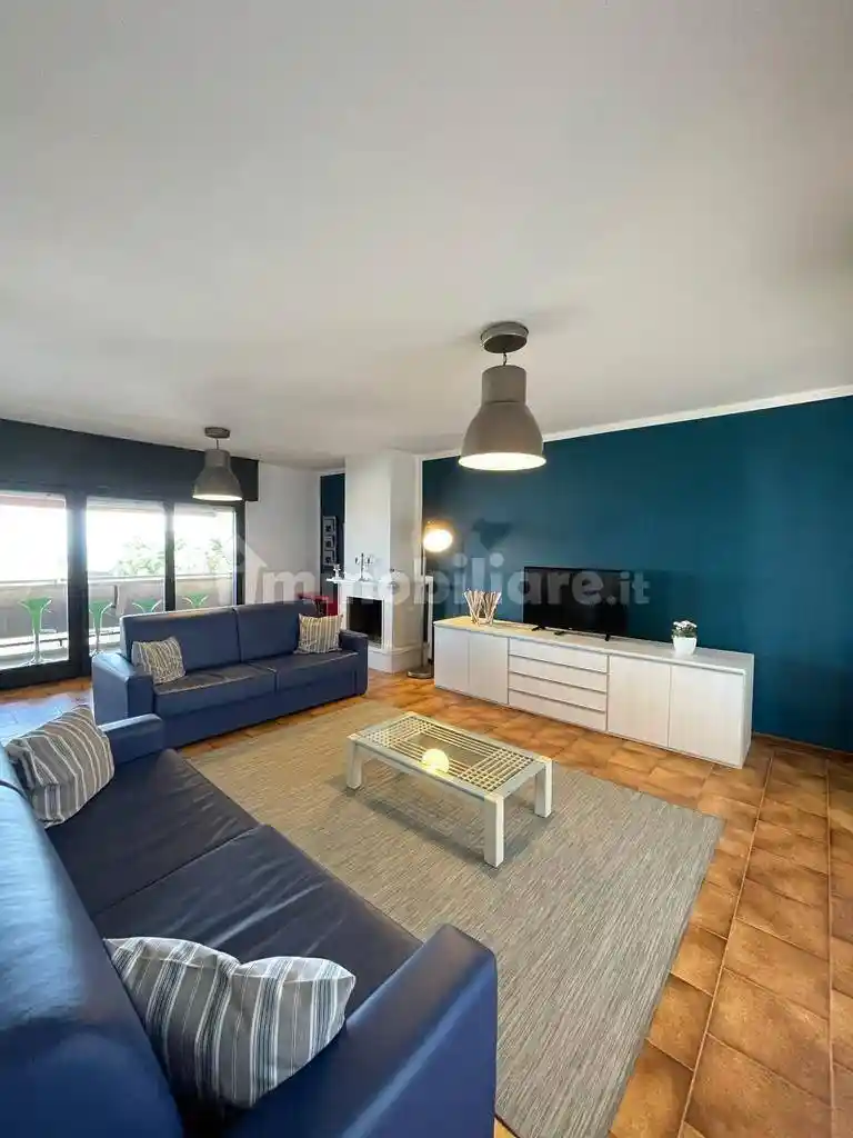 Appartamento in vendita a Desenzano del Garda
