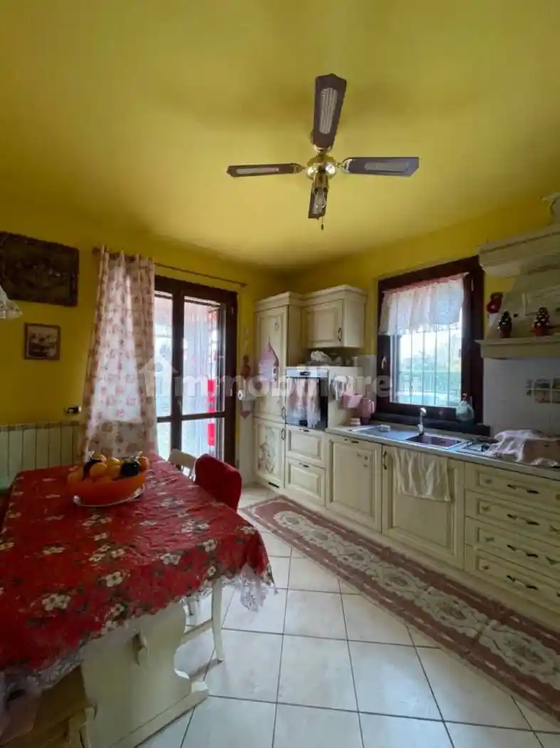 Villa unifamiliare via Sant'Evasio 7, Borgo Vercelli - foto 2