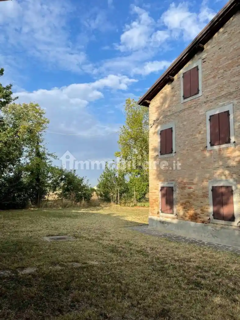 Villa in vendita a Castelnuovo Rangone