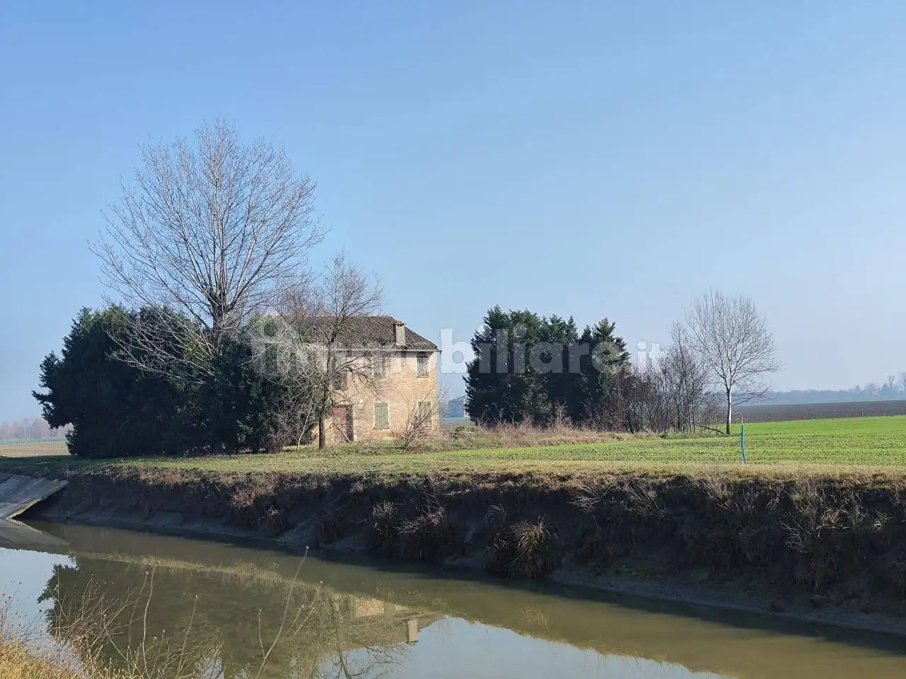 Rustico - Casale in vendita a Cento