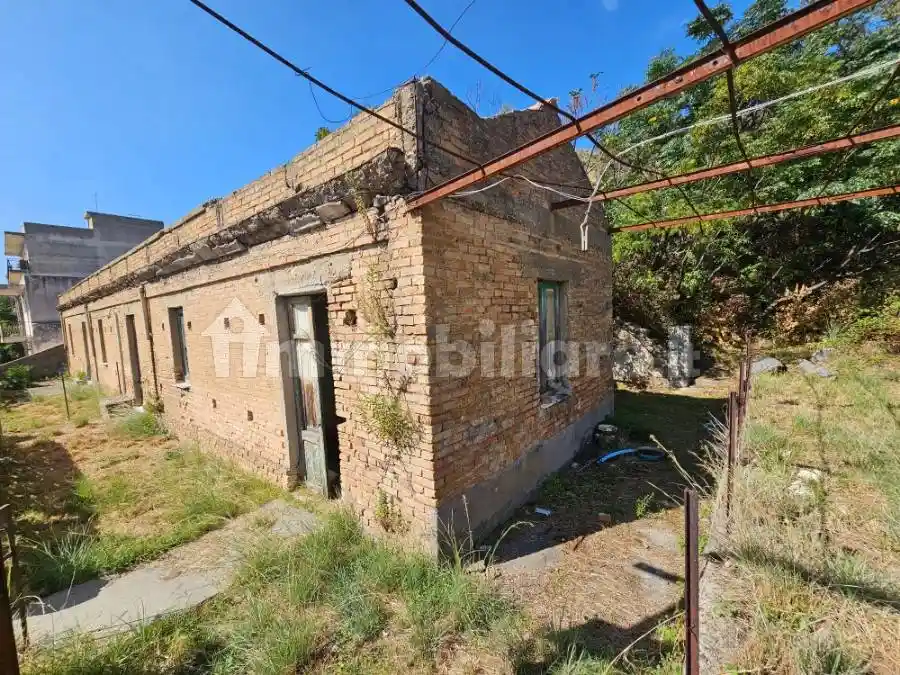 Villa unifamiliare via dei Monti 253, Catona - Villa San Giuseppe, Reggio Calabria - foto 2