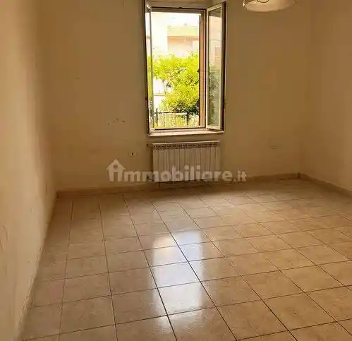 Villa unifamiliare via Giuseppe Garibaldi, Torre de' Passeri - foto 2