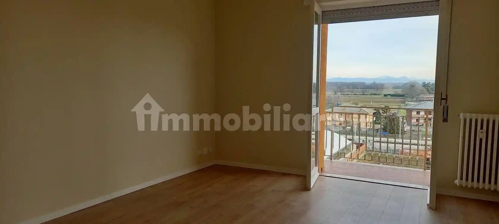 Appartamento in vendita a Momo