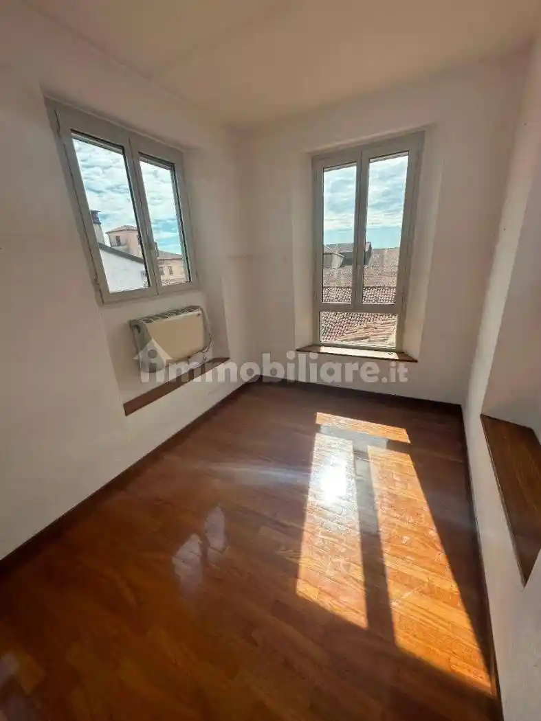 Appartamento in vendita a Pavia